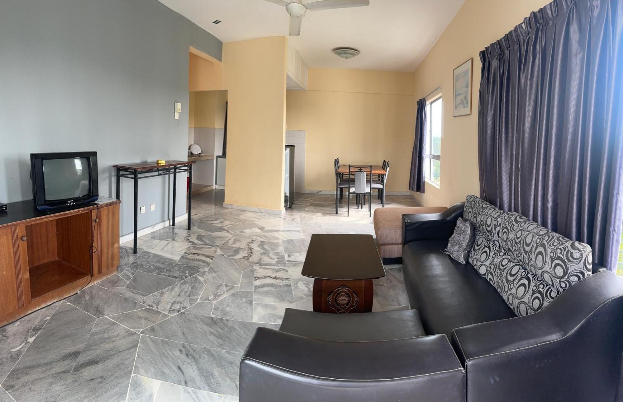 Pd Marina Resort Петалинг Джая Екстериор снимка